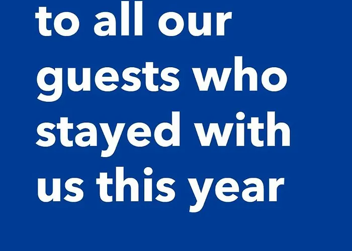 Premium Art Deco At Broadway // 4bdr & 3br